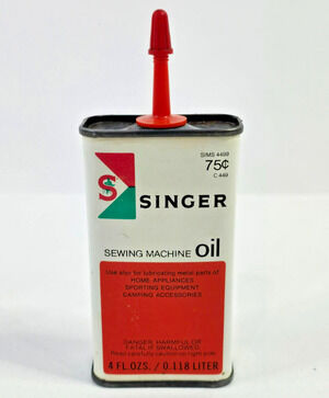 Vintage Singer Sewing Machine Tin Advertising Oil Can C449
